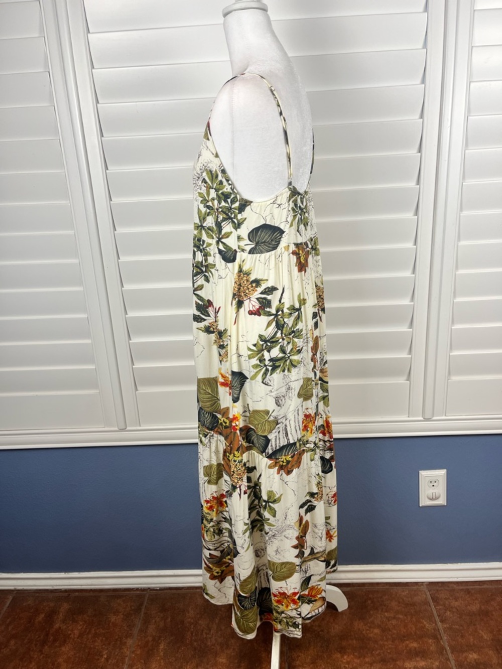 SHEIN Cream Maxi Slip Dress with Green&Brown Floral Print Size S Boho Coastal - Picture 3 of 7
